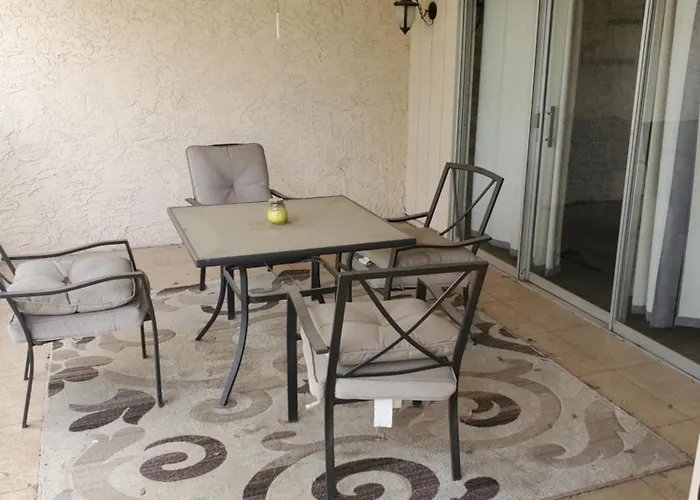 Lakeside Biltmore Village Apartment